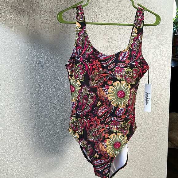 Nicole Miller 1pc Swimsuit Floral Print - Picture 2 of 6